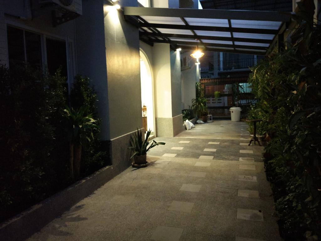 Celosia Chiang Mai Hotel Exterior photo